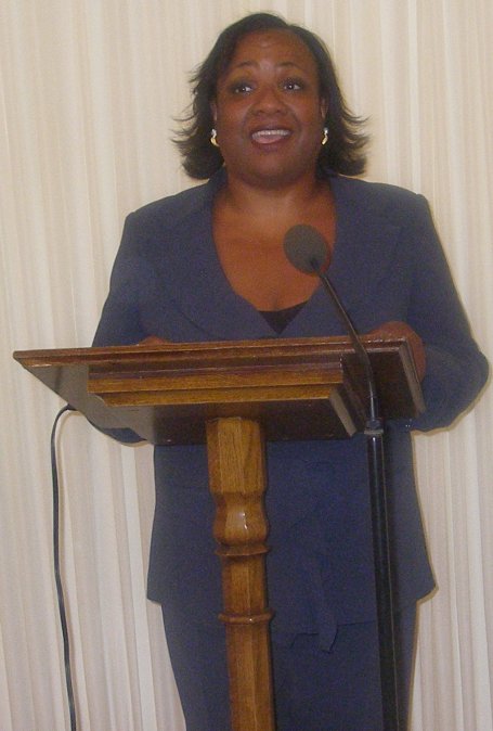 Diane makes a celebratory speech